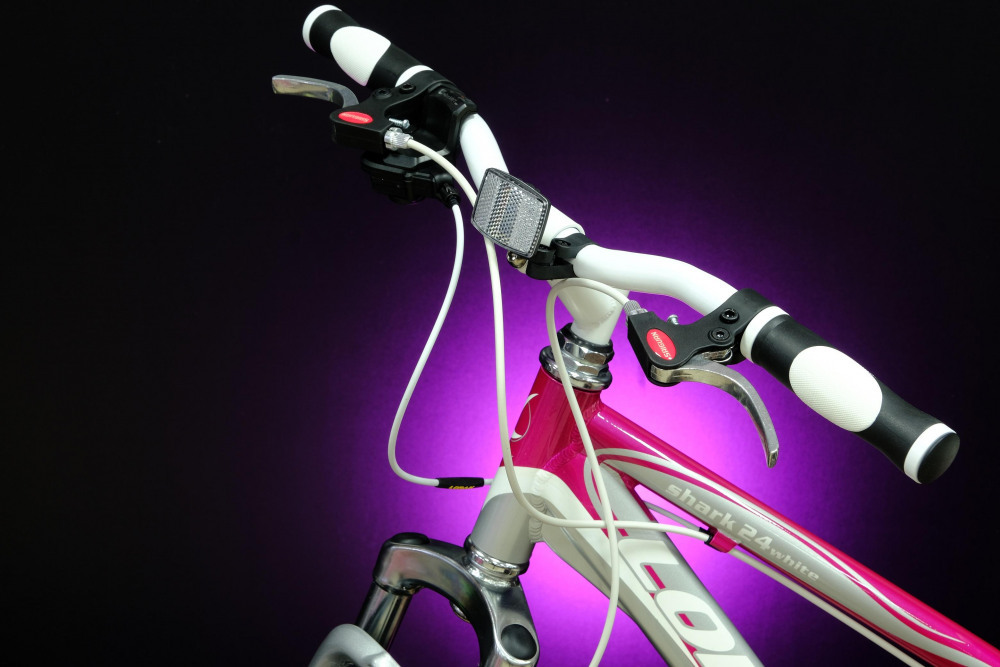 Lorak Shark 24 White Серебро/Розовый