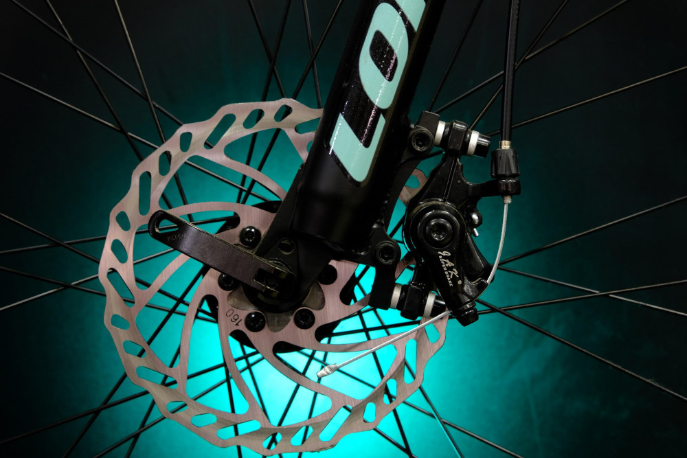 Lorak Glory 1000 Матовый Чёрный/Мятный рама 19 (на рост 171-182)